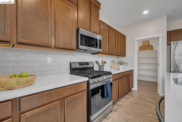 5603 Trinity Lakes LN, Antioch, CA 94531