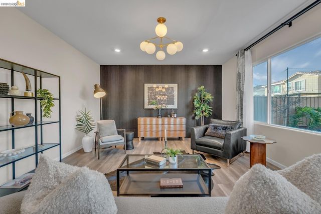 5603 Trinity Lakes LN, Antioch, CA 94531