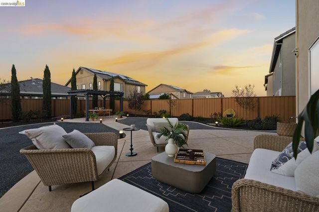 5603 Trinity Lakes LN, Antioch, CA 94531