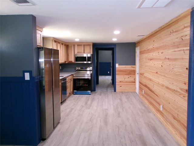 419 W Evans Avenue, Bonham, TX 75418