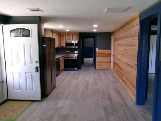 419 W Evans Avenue, Bonham, TX 75418