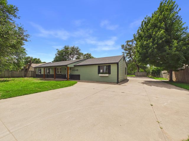 4345 S Handley, Wichita, KS 67217