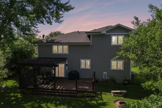 1209 Diane Lane, Elk Grove Village, IL 60007