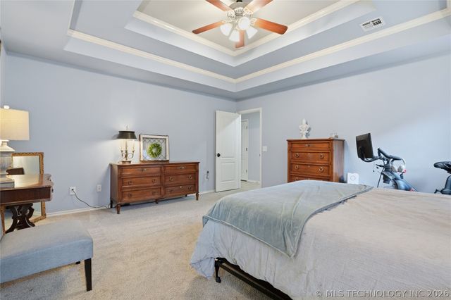 1714 W 119th Place S, Jenks, OK 74037