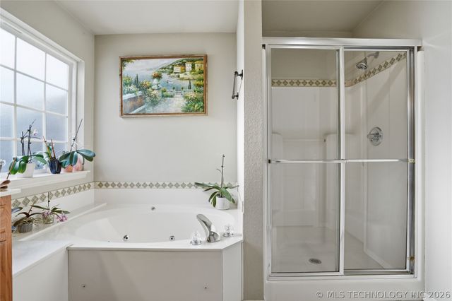 1714 W 119th Place S, Jenks, OK 74037