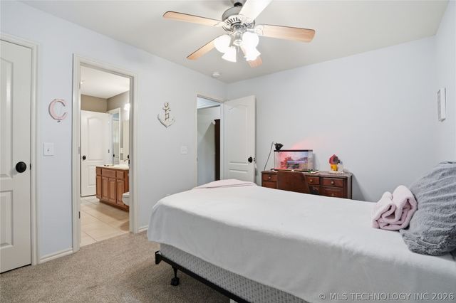 1714 W 119th Place S, Jenks, OK 74037