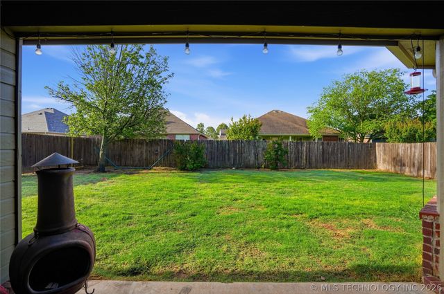 1714 W 119th Place S, Jenks, OK 74037