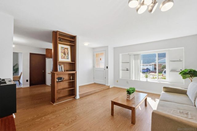 1830 Thelborn Way, San Diego, CA 92154