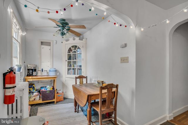 10 W POMFRET ST, Carlisle, PA 17013