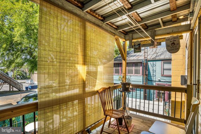 10 W POMFRET ST, Carlisle, PA 17013