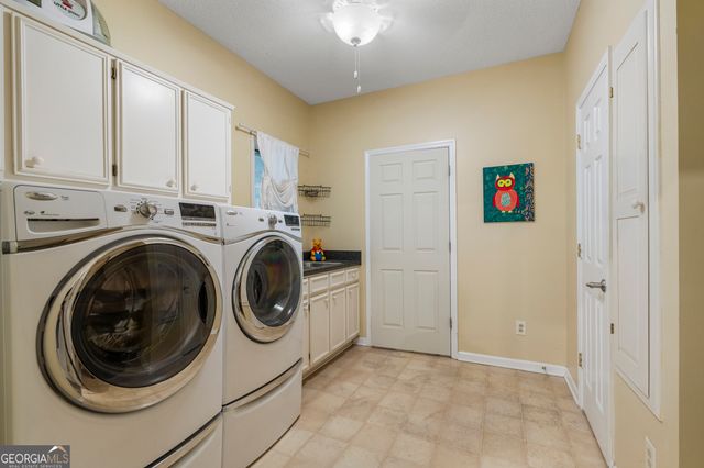 9442 Comanche Road, Columbus, GA 31904