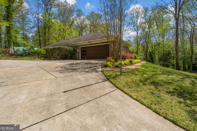 9442 Comanche Road, Columbus, GA 31904