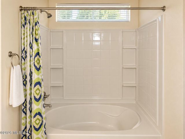 2743 N Saramano Lane, Tucson, AZ 85712