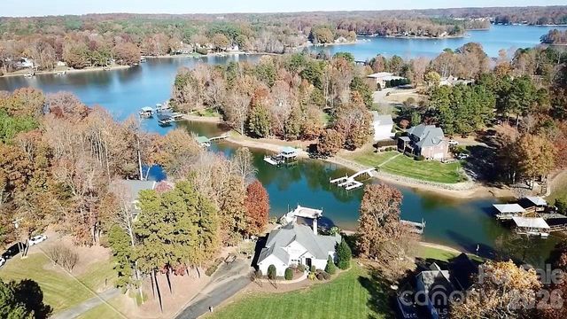 164 Normandy Road, Mooresville, NC 28117