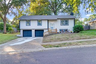 9234 Woodson Drive, Overland Park, KS 66207