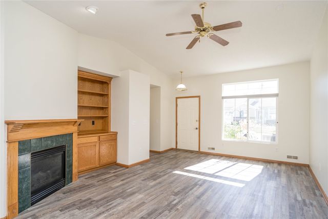 9509 Ironwood Lane, Johnston, IA 50131