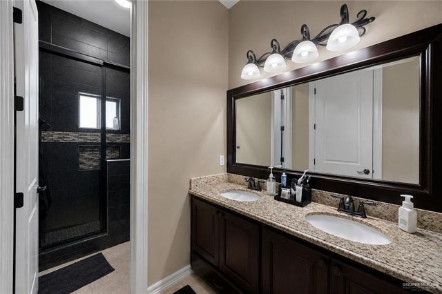 4609 Quince Avenue, Mcallen, TX 78501