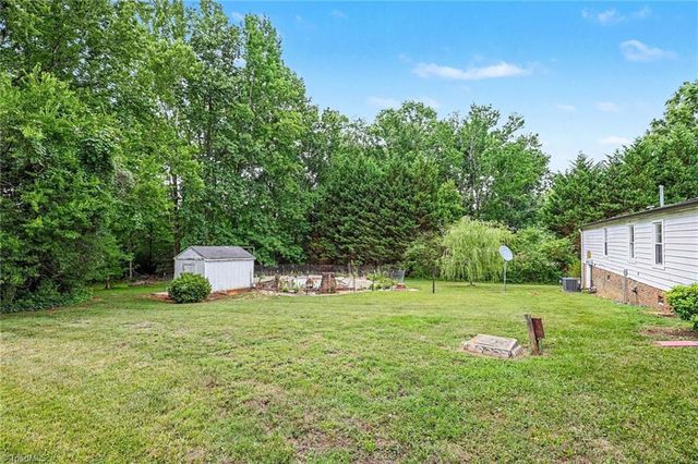 6160 Asheton Drive, Trinity, NC 27370