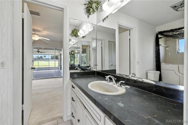 34 N Country Club Drive, Crystal River, FL 34429
