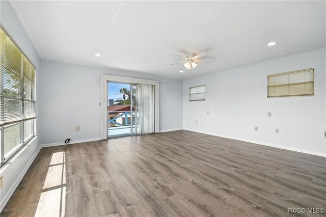 34 N Country Club Drive, Crystal River, FL 34429