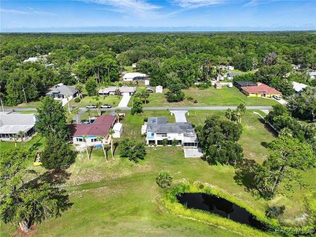 34 N Country Club Drive, Crystal River, FL 34429