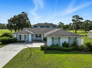 34 N Country Club Drive, Crystal River, FL 34429