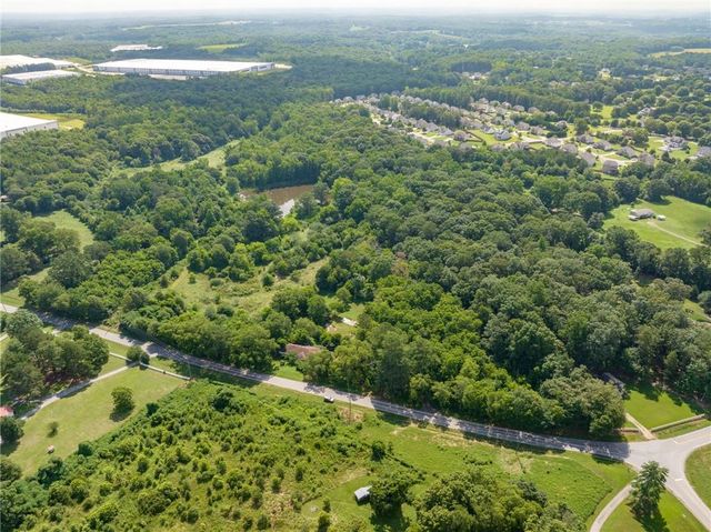 2144 Hog Mountain Road, Jefferson, GA 30549