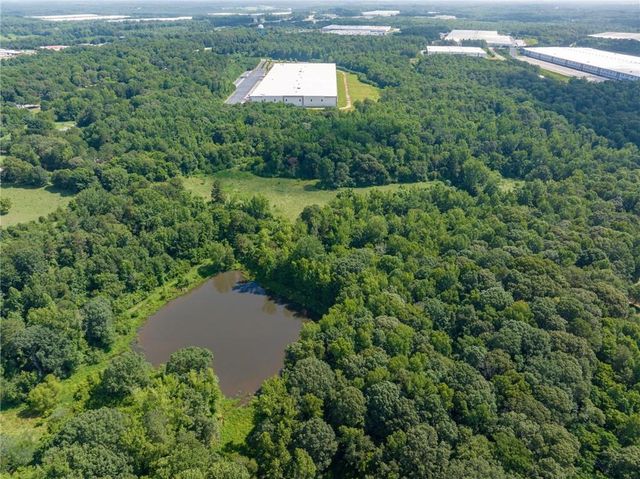 2144 Hog Mountain Road, Jefferson, GA 30549