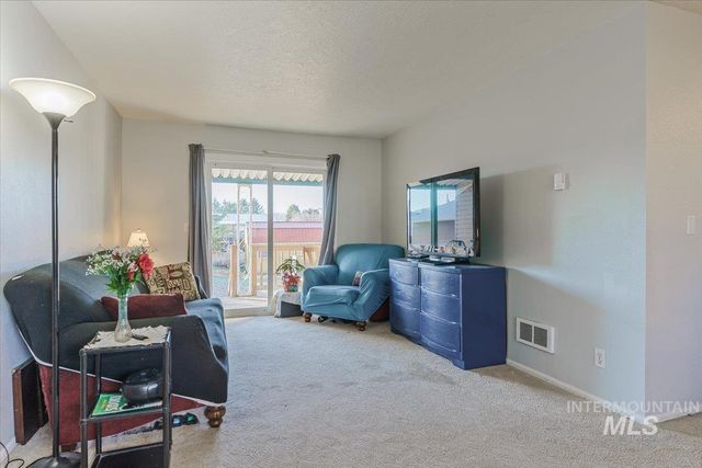 1965 Butte St, Pocatello, ID 83201