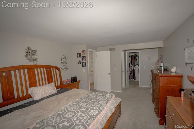12866 Windsor Court, Sterling Heights, MI 48313