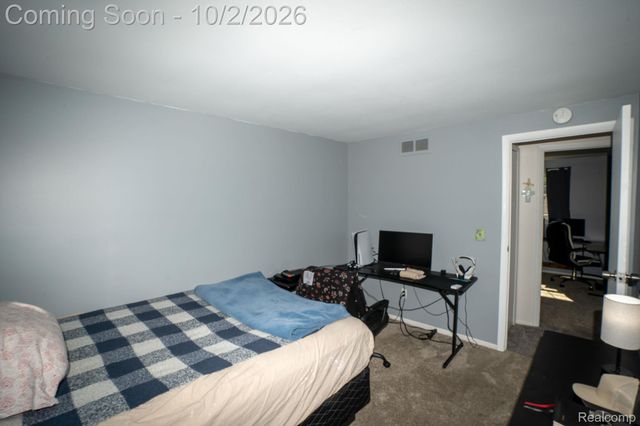 12866 Windsor Court, Sterling Heights, MI 48313