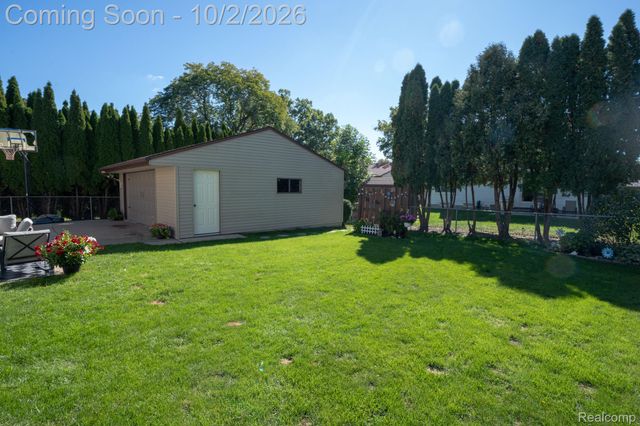 12866 Windsor Court, Sterling Heights, MI 48313