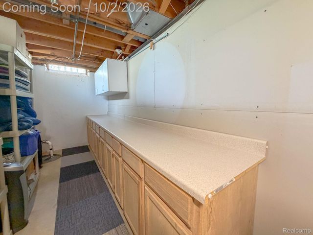 12866 Windsor Court, Sterling Heights, MI 48313