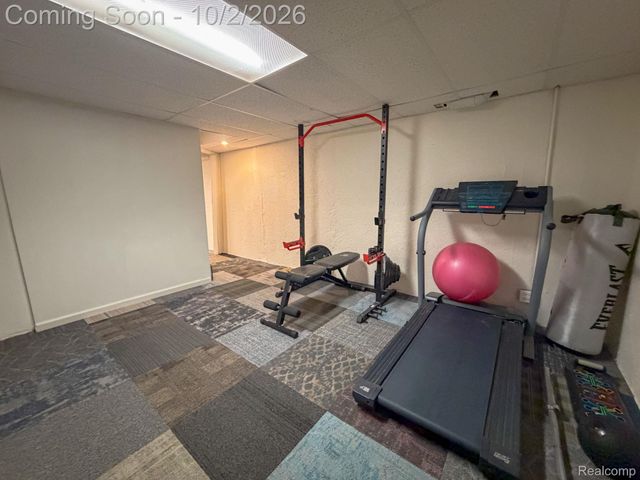 12866 Windsor Court, Sterling Heights, MI 48313