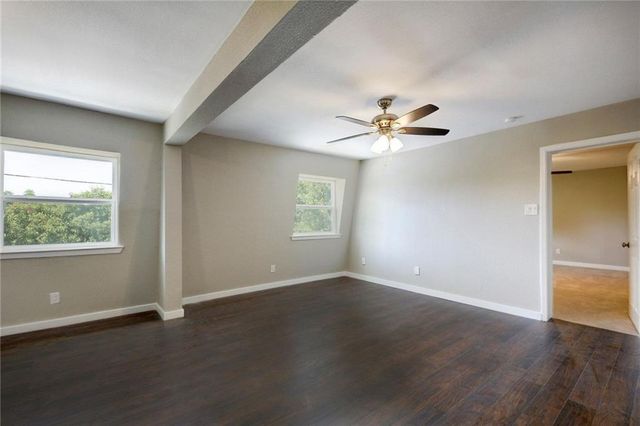 7204 Twin Crest DR 102, Austin, TX 78752