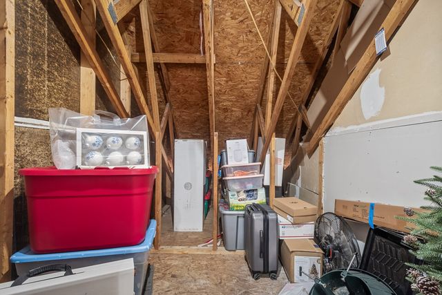 112 Waters Edge Ln, Hendersonville, TN 37075