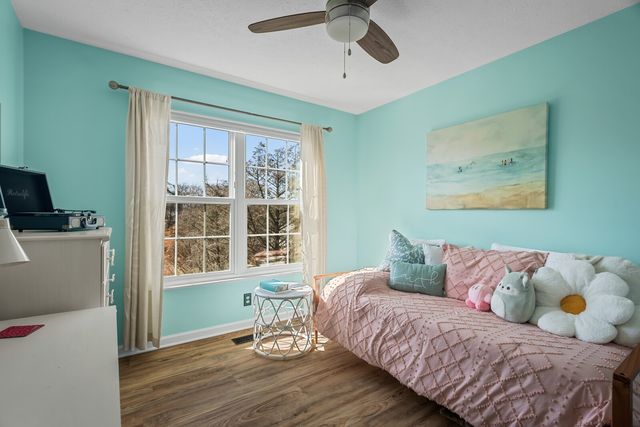 112 Waters Edge Ln, Hendersonville, TN 37075