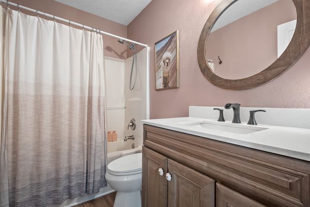 112 Waters Edge Ln, Hendersonville, TN 37075