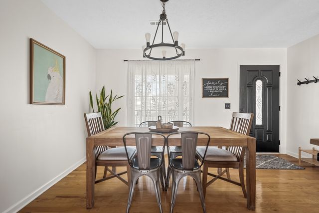 112 Waters Edge Ln, Hendersonville, TN 37075