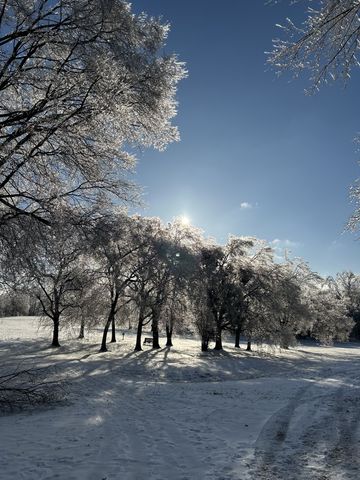 112 Waters Edge Ln, Hendersonville, TN 37075