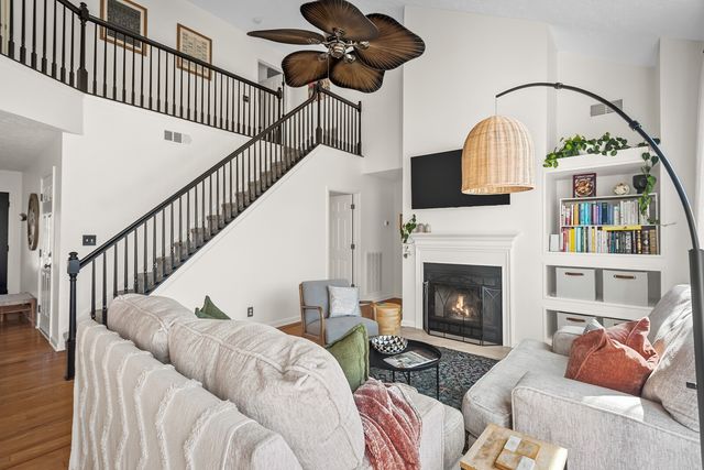 112 Waters Edge Ln, Hendersonville, TN 37075