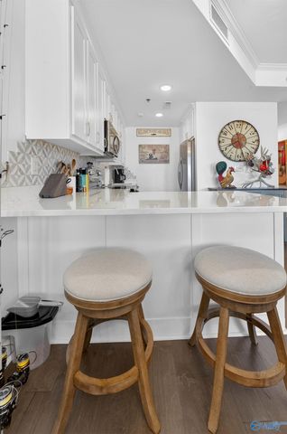 7020 Val Monte Drive 106, Guntersville, AL 35976