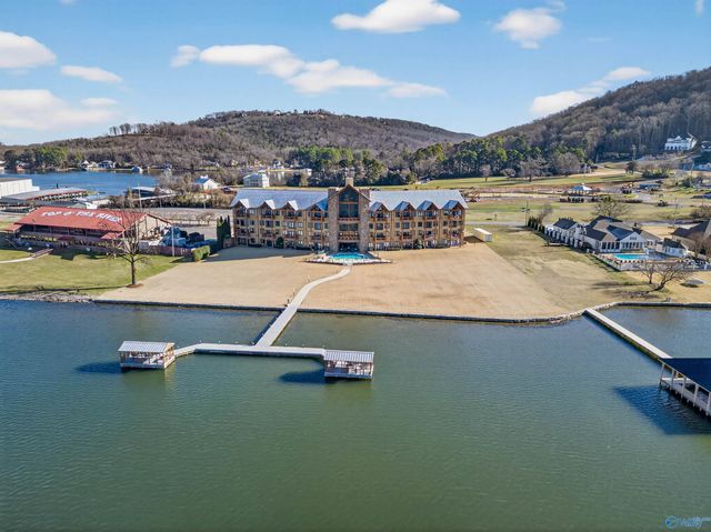 7020 Val Monte Drive 106, Guntersville, AL 35976