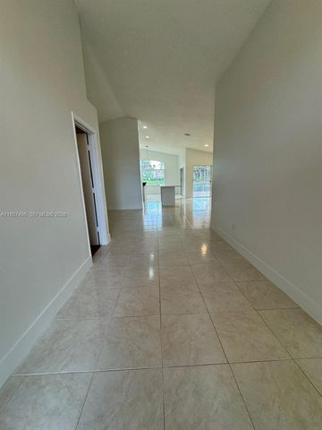 17850 NW 19th St 17850, Pembroke Pines, FL 33029