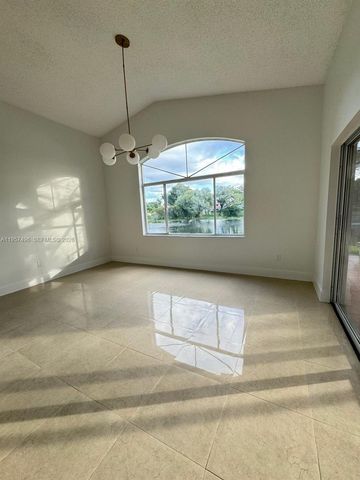 17850 NW 19th St 17850, Pembroke Pines, FL 33029