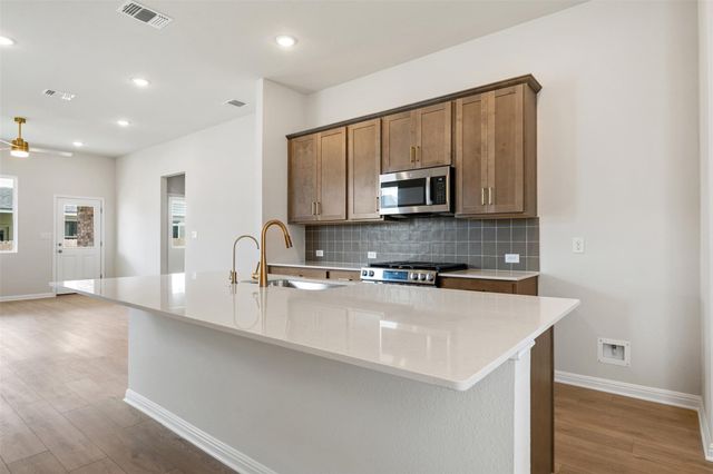 120 Lions Tail CV, San Marcos, TX 78666