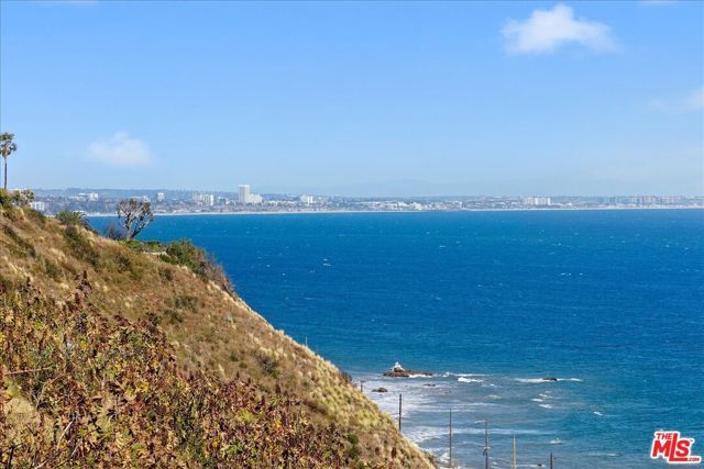 20542 Seaboard Road, Malibu, CA 90265