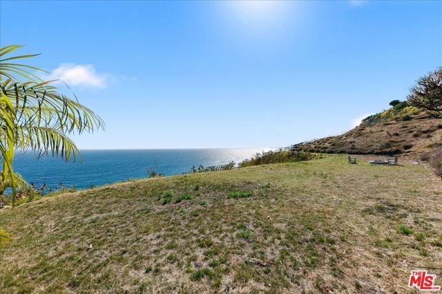 20542 Seaboard Road, Malibu, CA 90265