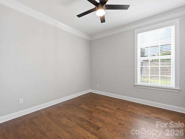 127 Tomahawk Drive, Mooresville, NC 28117