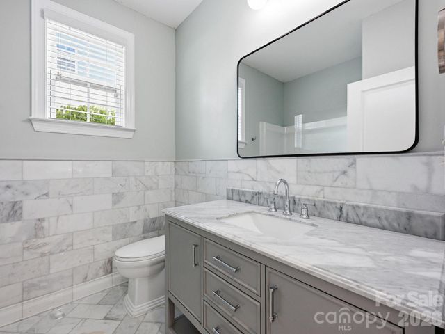 127 Tomahawk Drive, Mooresville, NC 28117